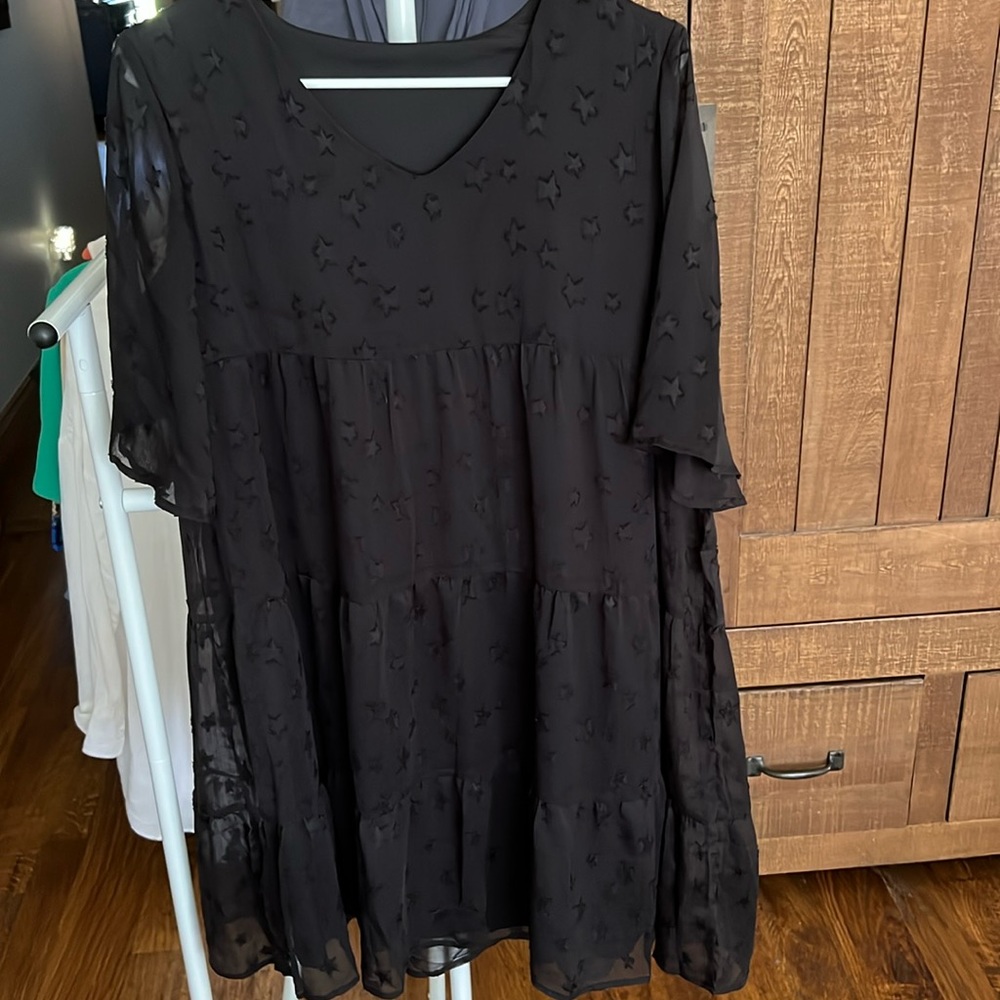 Women’s black star dress